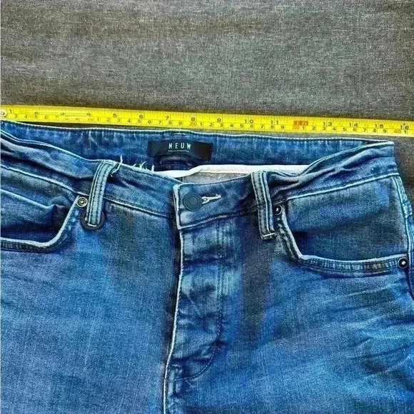 NEUW Men’s Iggy Skinny distressed raw hem medium wash jean size 32x32 designer - Picture 9 of 10